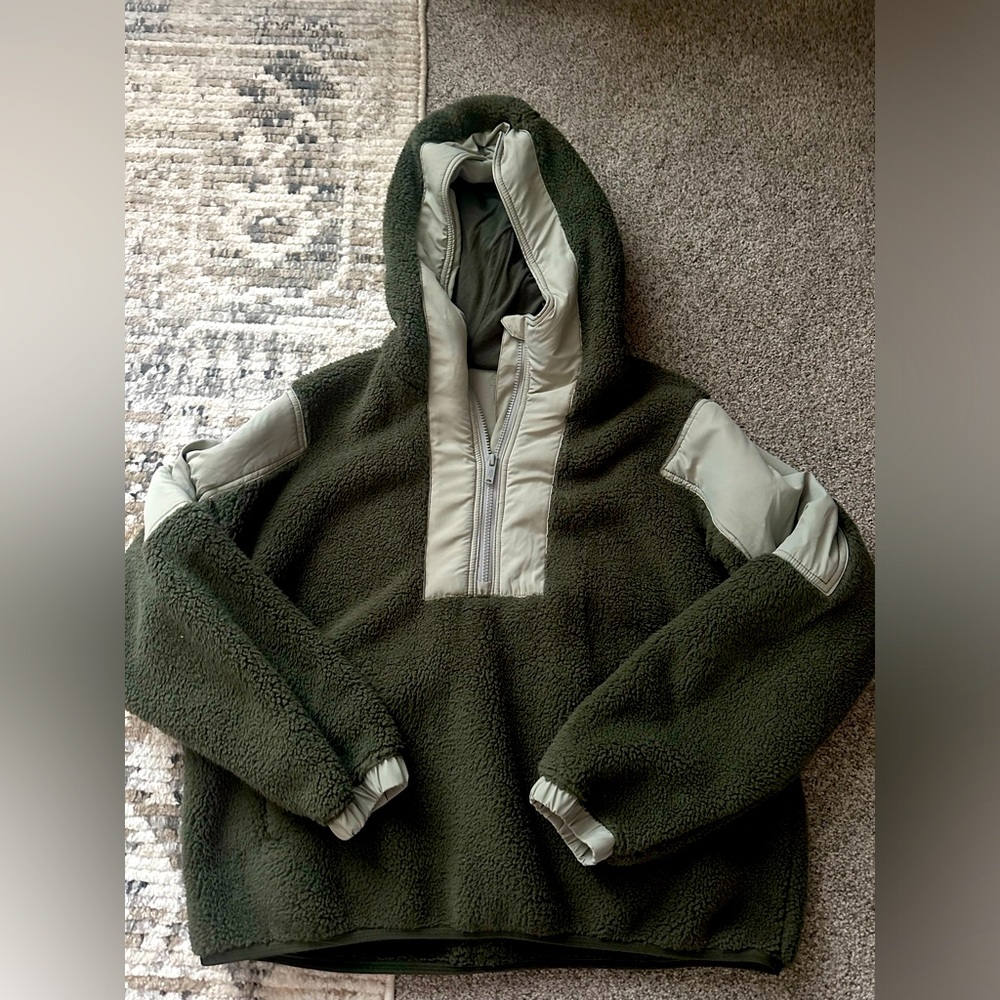 Free People Movement Pullover Size Small